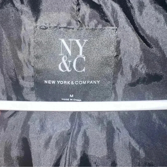 New York & Co Quilted Lightweight Jacket Size Medium - Picture 4 of 6